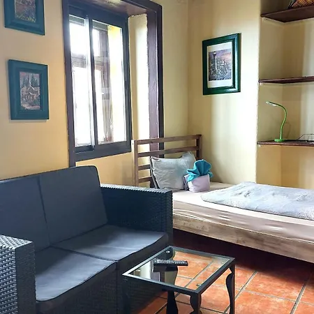 Small 15m For Single Use With Sea View Lejlighed *