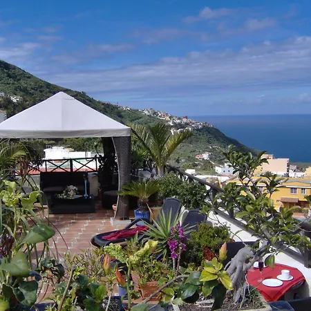 Small 15m For Single Use With Sea View Appartement