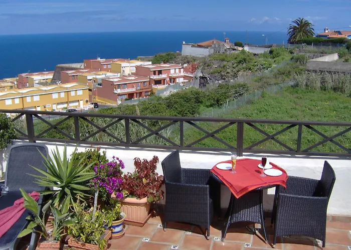 Small 15m For Single Use With Sea View Appartement *