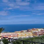Apartment Small 15m For Single Use With Sea View *