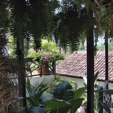 Small 15m For Single Use With Sea View