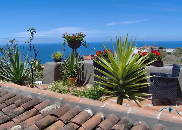 Small 15m For Single Use With Sea View Apartament *