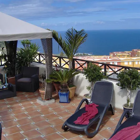 Small 15m For Single Use With Sea View